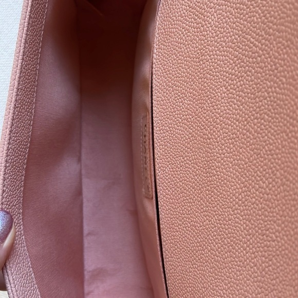 🌸CHANEL caviar quilted Medium Boy - Sakura pink🌸 - Picture 9 of 13